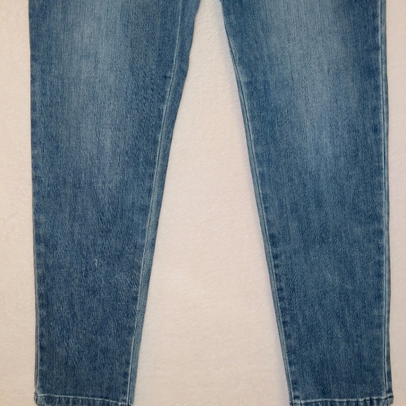 Soft Surroundings 2AW42 Medium Wash Denim Pull On Metro Legging Jeans - Picture 3 of 6